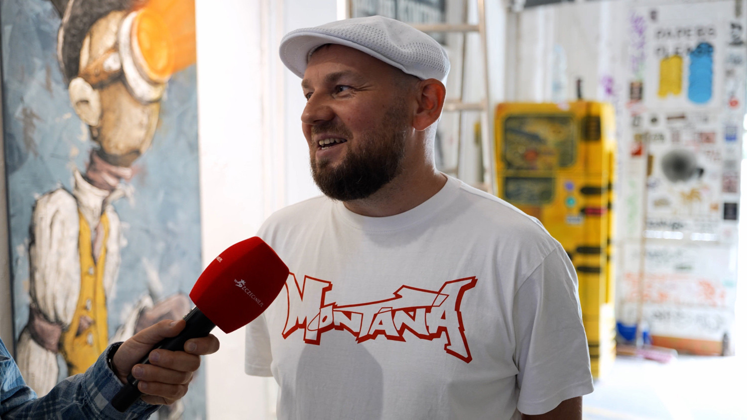 Jego obrazy wyskakują w Szczecinie zza winkla. Kreda świętuje „trzy dekady w branży”